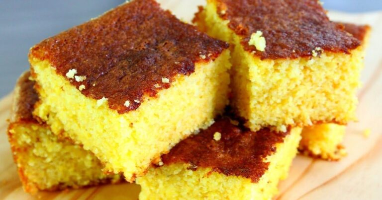 Como fazer bolo de milho de latinha cremoso; totalmente simples, saboroso e irresistível