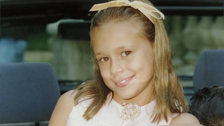 Atriz mirim que fez Marizé em ‘Era Uma Vez’, abandonou a carreira, tornou-se um mulherão e hoje vive de forma surpreendente