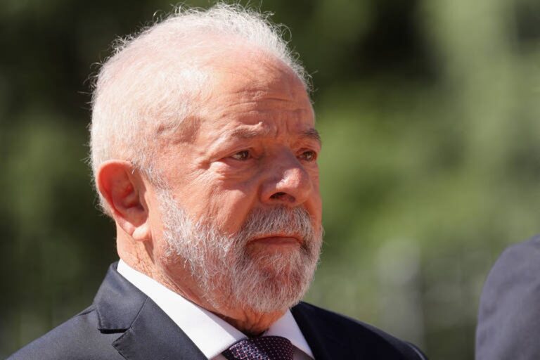 Lula repete grave erro de Bolsonaro