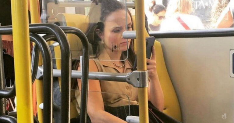 Larissa Manoela é flagrada em ônibus após perder fortuna: “A vida como ela é”