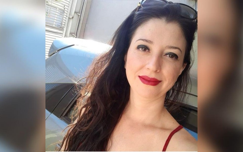 Rivana Ferreira, de 43 anos, morreu após ser atingida portão em Goiás — Foto: Reprodução/TV Anhanguera