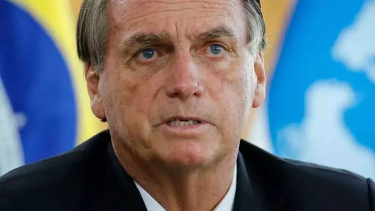 Bolsonaro posta vídeo do hospital e web reage: ‘Meu Deus’