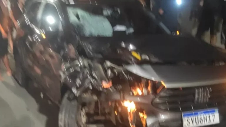 Motociclista morre após motorista embriagado bater carro em moto