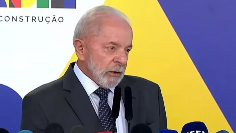 Lula diz que vai discutir “massacre” de Israel à Gaza com Macron
