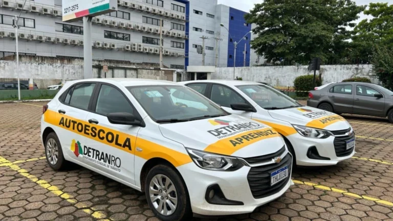 CNH sem autoescola: entenda proposta que acaba com exigência de aulas práticas