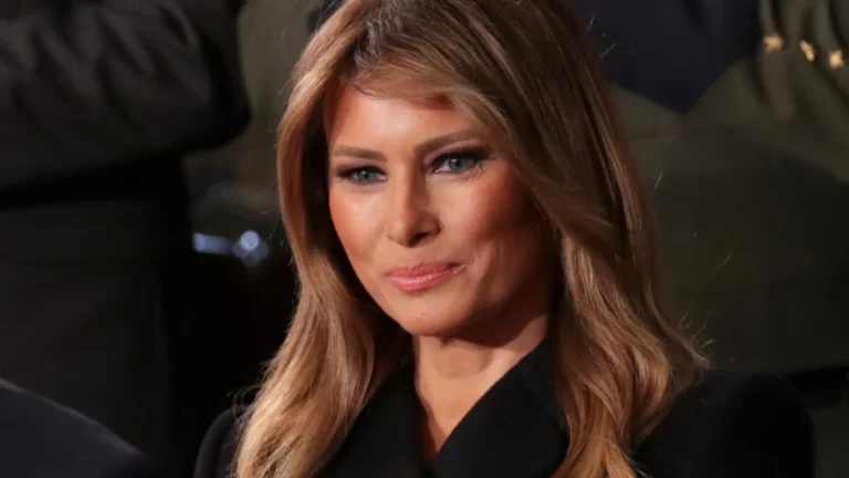 Chefe de gabinete de Zelensky agradece Melania Trump por carta a Putin