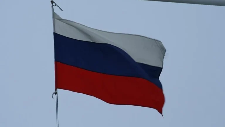 Rússia lança 85 drones e um míssil balístico contra a Ucrânia após cúpula
