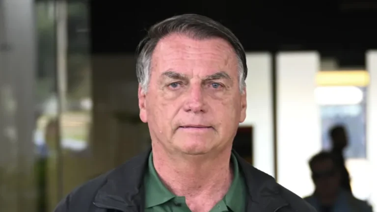 Relatório da PF: Ouça áudio de mensagem de Jair Bolsonaro para Malafaia