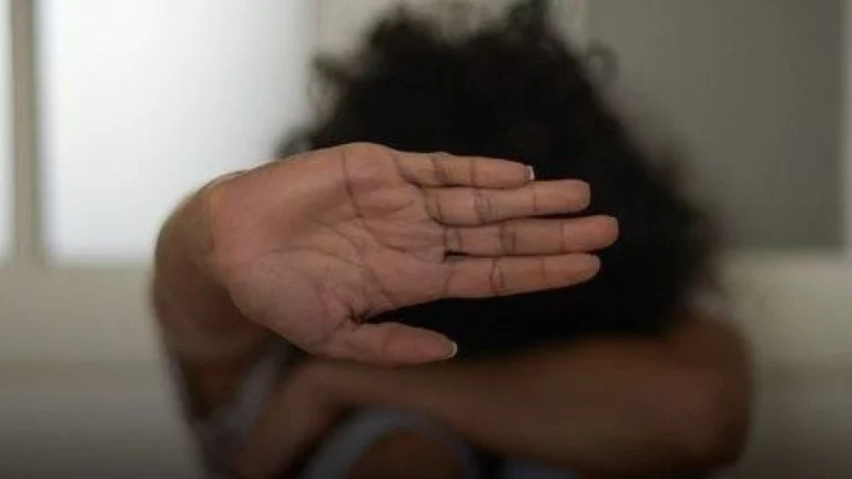 Jovens negros são 73% das vítimas de violência e acidentes no Brasil