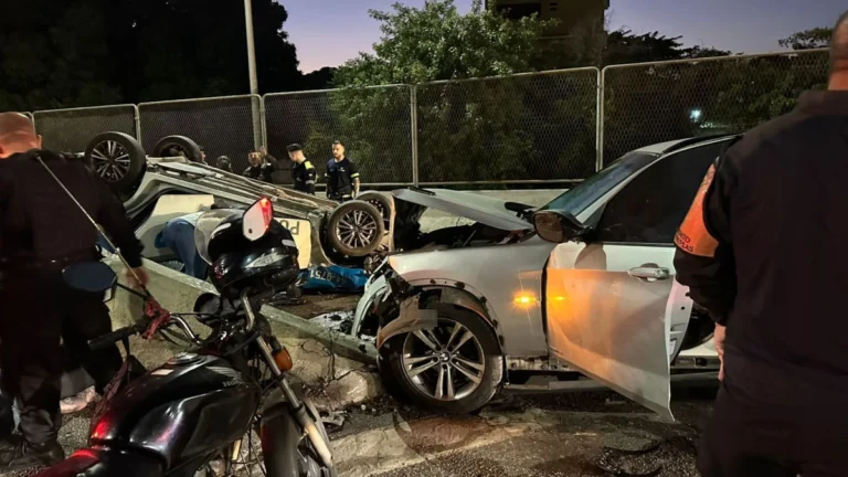 RJ: Policial que causou capotamento de viatura da PM estava com CNH vencida