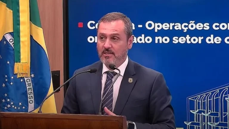 Diretor da PF diz que lavagem de dinheiro atendia outros grupos além do PCC