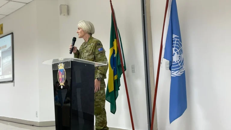 Rio recebe conselheira militar da ONU em preparação para missões de paz