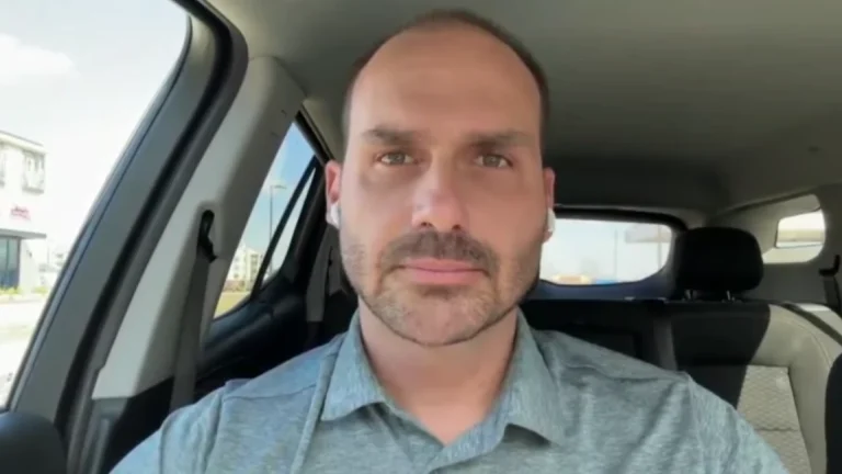 Eduardo nega articulação para cancelar reunião entre Haddad e Bessent