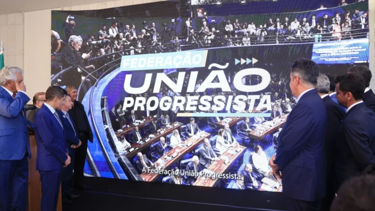 Ato da federação União/PP sinaliza pacto pós-Bolsonaro