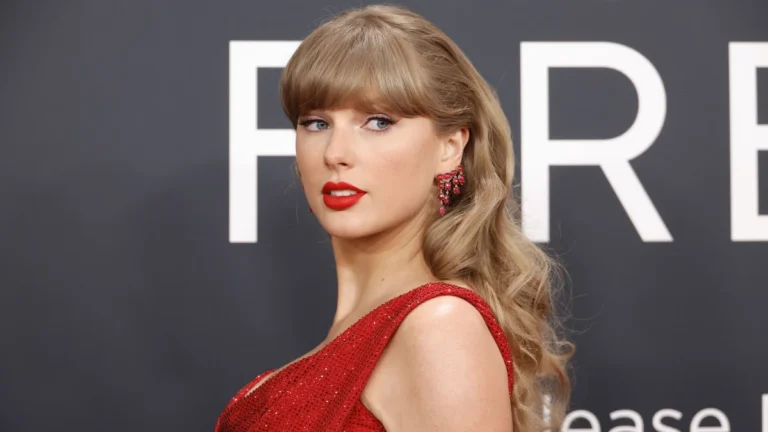 Taylor Swift revela como lida com a mídia: “Difícil me machucar”