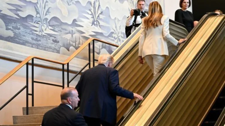 Visita de Trump à ONU: Casa Branca quer investigar falha em escada rolante
