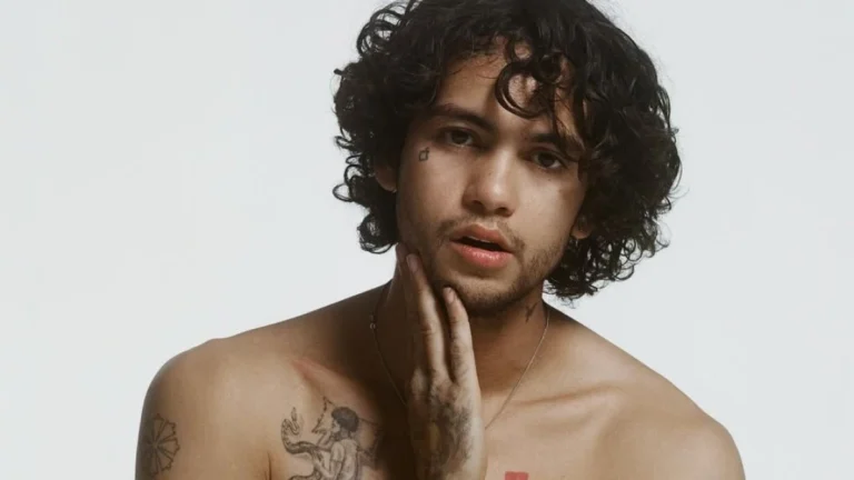 Dominic Fike diz que bebeu e usou cogumelos antes de teste para “Euphoria”