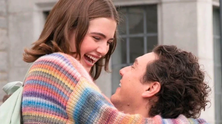 “Off Campus”: veja as primeiras imagens da adaptação do romance adolescente