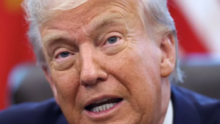 Trump diz que pode desfazer acordos com UE por processo sobre tarifas