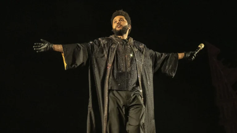 Procon notifica Ticketmaster sobre taxas em ingressos de Weeknd