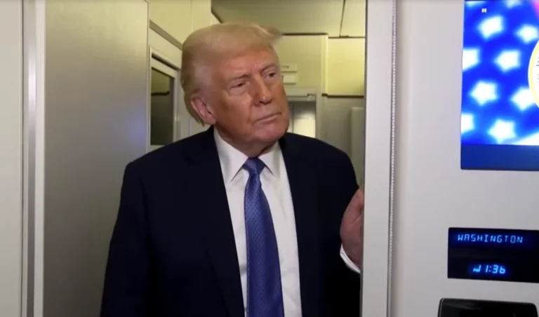 Trump diz que é uma pena não poder concorrer a um terceiro mandato