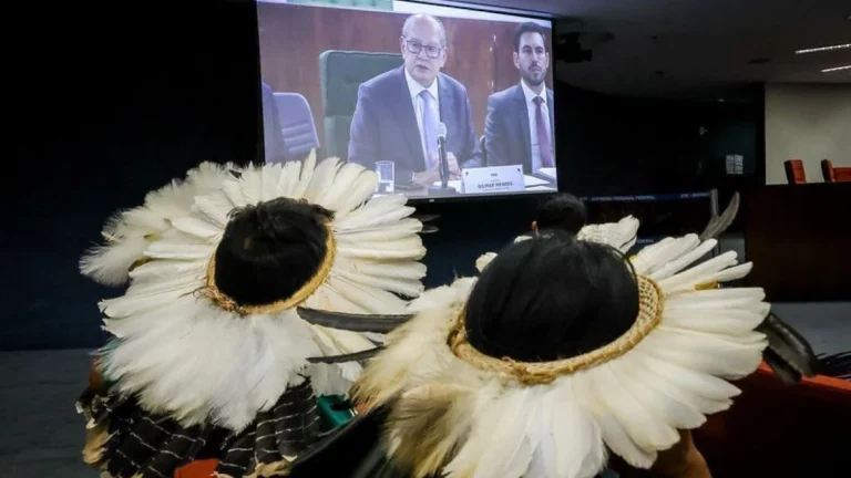 Gilmar dá prazo de 15 dias para PGR se manifestar sobre marco temporal