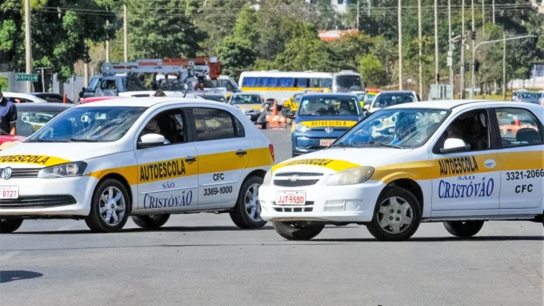 CNH sem autoescola: secretário de ministério explica a proposta