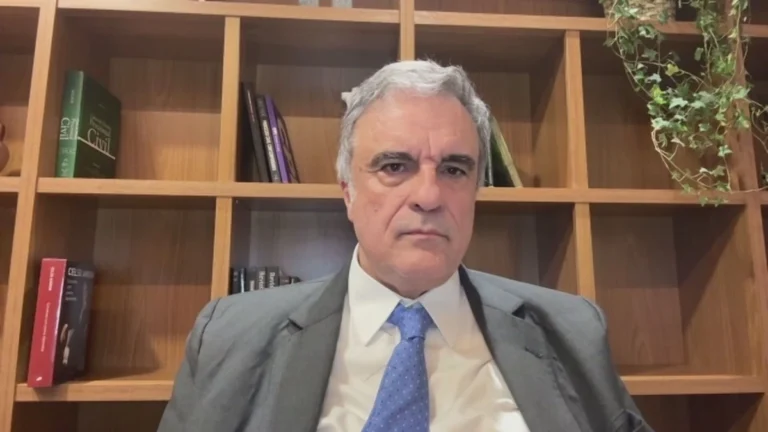 Cardozo: Para Lula, quadro político mudou da noite para o dia