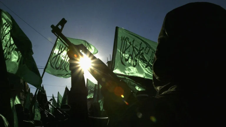 Hamas confirma que chegou a acordo com Israel para encerrar guerra em Gaza