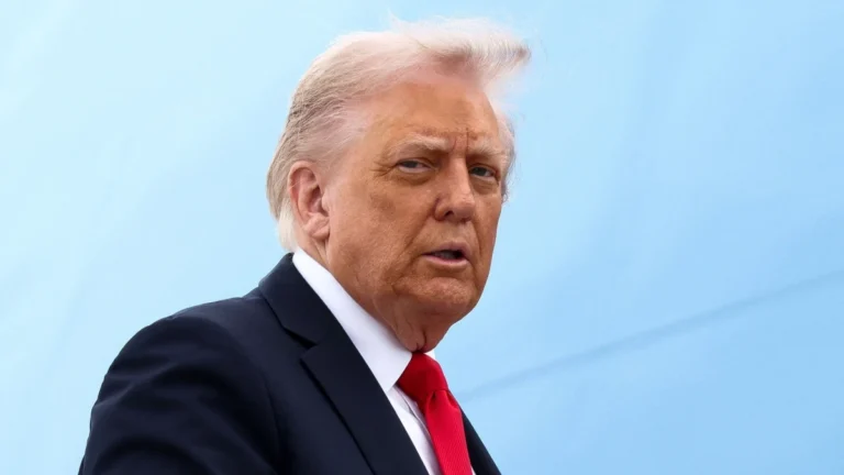 Trump diz que EUA realizaram novo ataque na costa da Venezuela