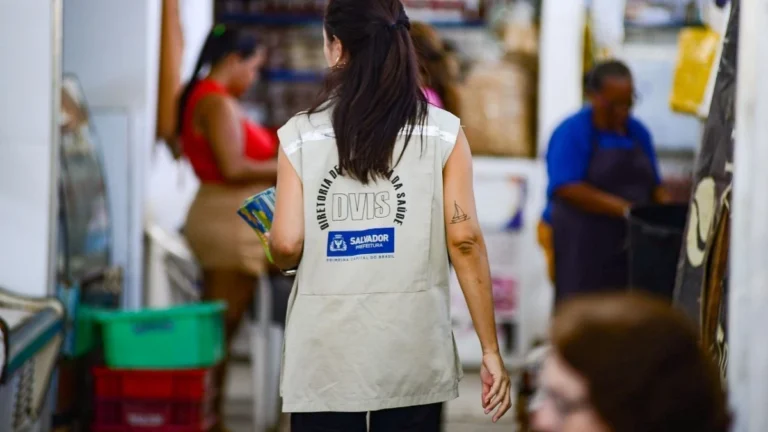 Salvador intensifica fiscalização contra bebidas alcoólicas clandestinas