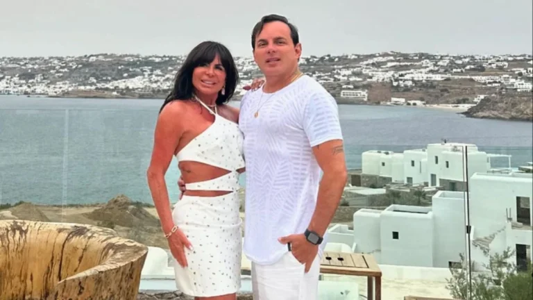 Quem é Esdras de Souza, marido de Gretchen há cinco anos