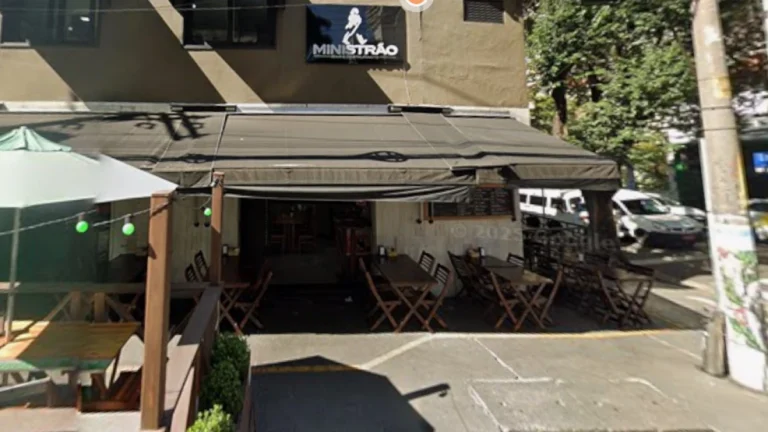 Mulher que bebeu no “Ministrão” relatou ter passado mal antes de ir ao bar