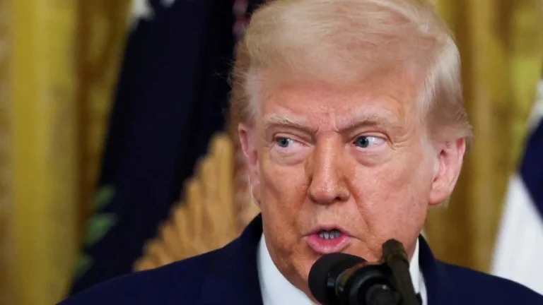 Trump afirma que presença militar no Caribe interrompeu tráfico de drogas