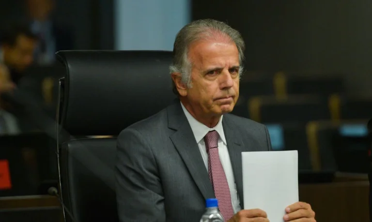 Comissão da Câmara convida Múcio para esclarecimentos sobre operação no Rio