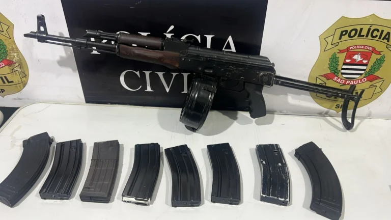 Homem é preso com arsenal de guerra em casa no litoral de SP