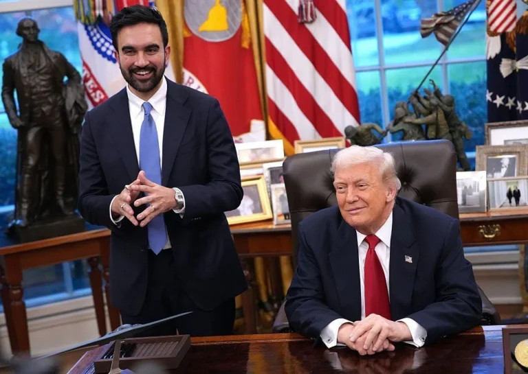 Trump adota tom amistoso em 1º encontro com prefeito eleito de Nova York