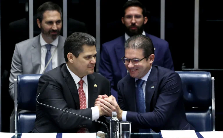 Cúpula do Congresso quer “desenrolar” pauta antes de embarcar para COP30″