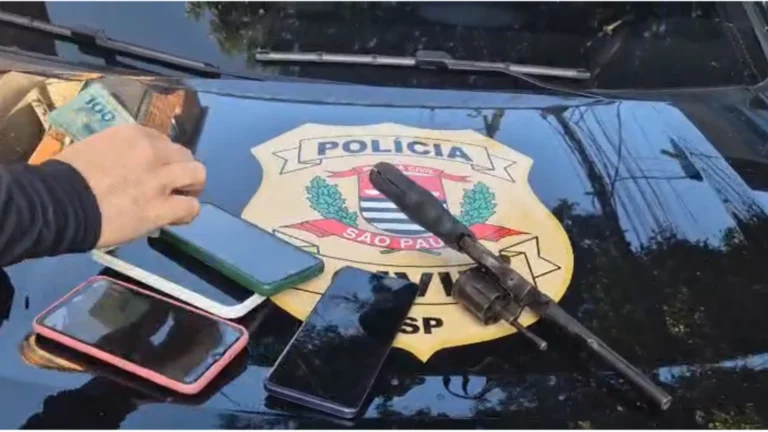 Grupo do PCC que roubava vans e cargas é alvo de ação na Grande São Paulo