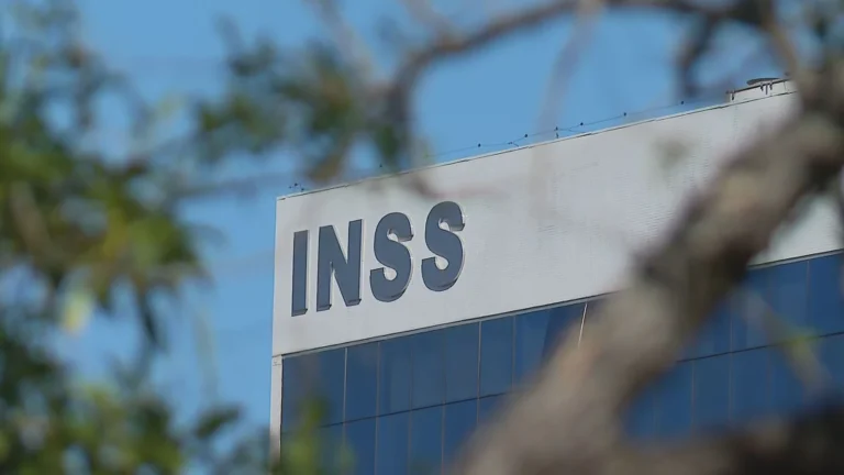 Ex-procurador do INSS se entrega à PF em Curitiba e é preso