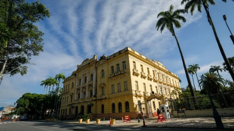 Recife terá semana com chuvas leves e céu parcialmente nublado