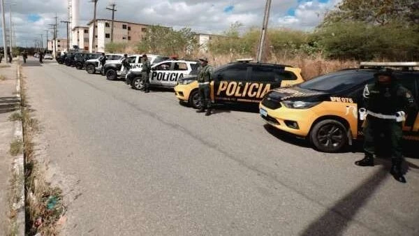 Disputa de facções: homem é preso suspeito de expulsar moradores no CE