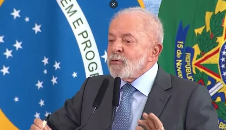 Análise: Cerimônia de aprovação a isenção do IR foi simbólica