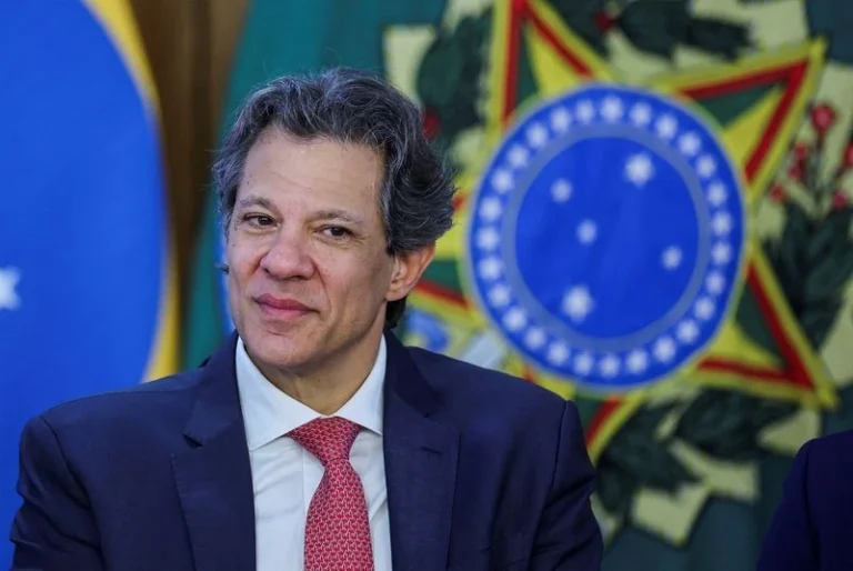 Secom orienta, Haddad atende e sobe tom contra relatório de Derrite