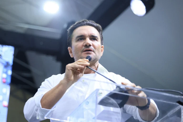 Sabino se diz “injustiçado” por fazer “a coisa certa”