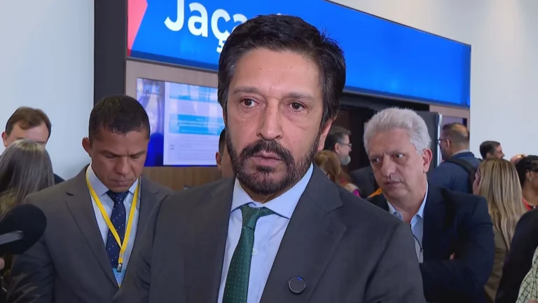 Nunes e Tarcísio se reúnem com Silveira para discutir concessão da Enel