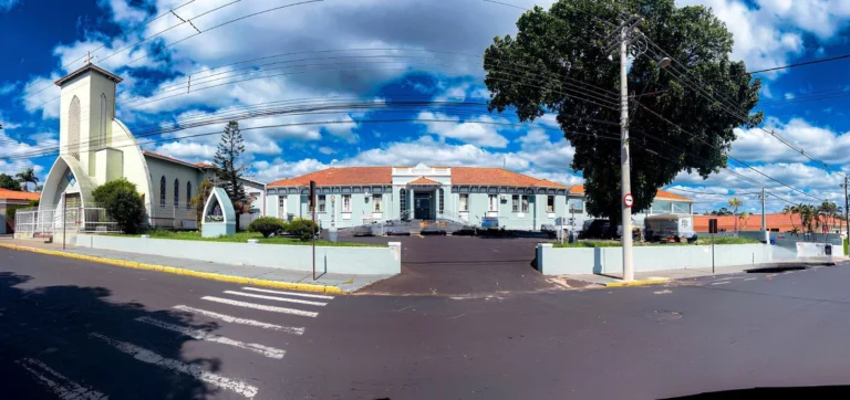 Hospital é condenado a indenizar mulher por troca de bebê após 44 anos