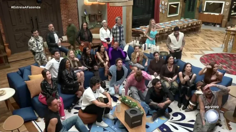 Com saída de Carol Lekker, “A Fazenda 17” bate próprio recorde de expulsões
