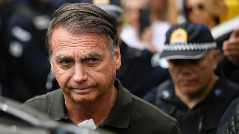 Médicos explicam detalhes da cirurgia de Bolsonaro: “como previsto”