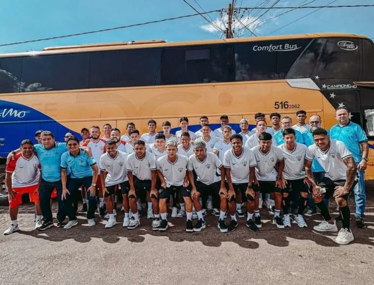 Grave acidente de ônibus com delegação do Águia de Marabá que voltava da Copinha deixa um morto